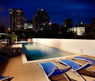 фото отеля Quest Spring Hill Serviced Apartments