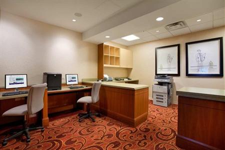 фото отеля Hilton Omaha
