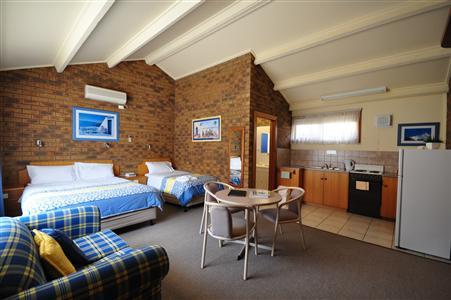фото отеля BEST WESTERN Melaleuca Motel & Apartments