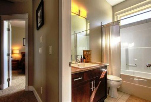 фото отеля Clarance House Bed & Breakfast Kelowna