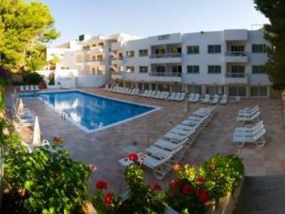 фото отеля El Pinar Resort Ibiza