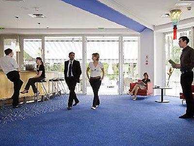 фото отеля Novotel Cannes Montfleury