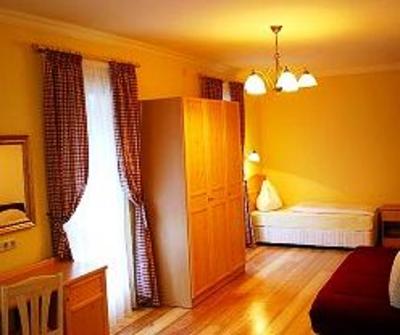 фото отеля Hotel Kaiservilla Heiligenblut