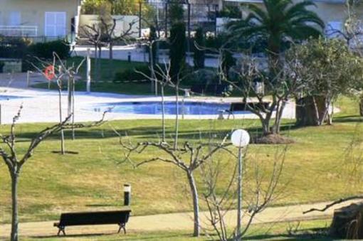 фото отеля Los Juncos Apartments Vila-seca