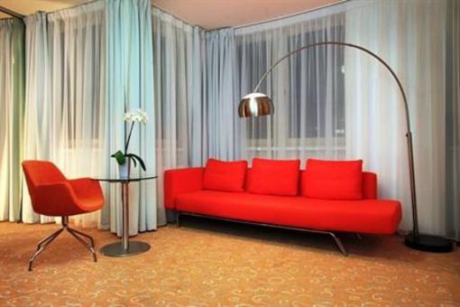 фото отеля EA Hotel Atrium