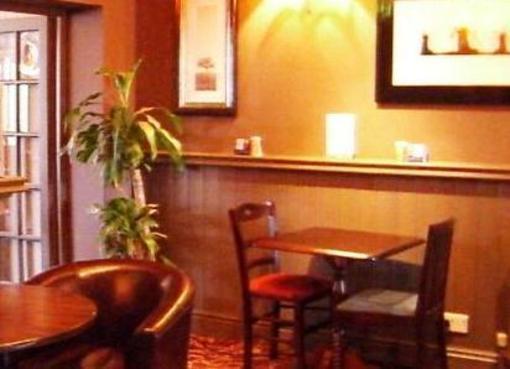 фото отеля The Red Lion Hotel Stretham