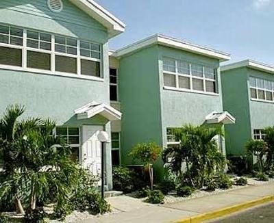 фото отеля Barefoot Beach Resort