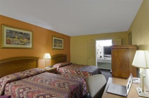 фото отеля Americas Best Value Inn - Marion
