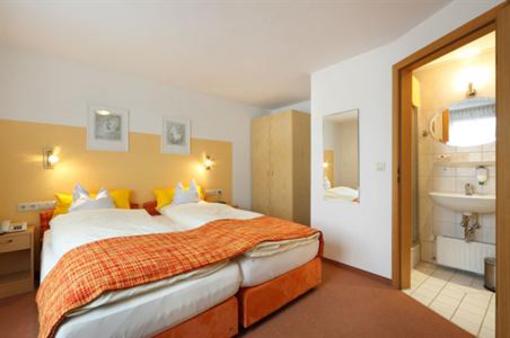 фото отеля Hotel Pension Stern