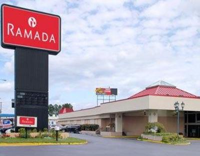 фото отеля Ramada South Fredericksburg