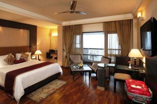 фото отеля Country Inn & Suites Mussoorie