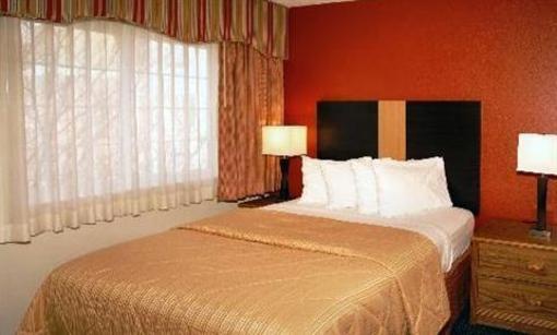 фото отеля Mainstay Suites Pigeon Forge