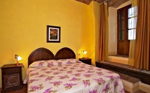 фото отеля Antico Borgo Di Tignano