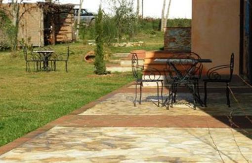 фото отеля Antico Borgo Di Tignano
