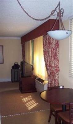 фото отеля Park Lane Inn and Suites