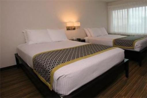 фото отеля Park Lane Inn and Suites