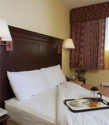 фото отеля Park Lane Inn and Suites