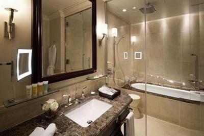 фото отеля Tokyo Station Hotel