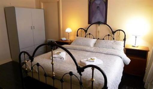 фото отеля Edinburgh Gallery Bed and Breakfast