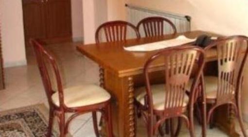 фото отеля Hotel Happy Apartments
