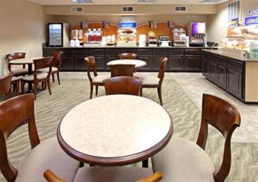 фото отеля Holiday Inn Express Branson - Green Mountain Drive