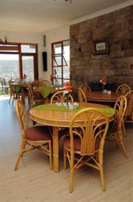 фото отеля Eagles Nest Guesthouse Cape Town