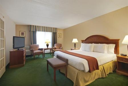 фото отеля Holiday Inn Express Hotel & Suites Hartford