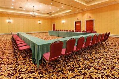 фото отеля Holiday Inn Matamoros