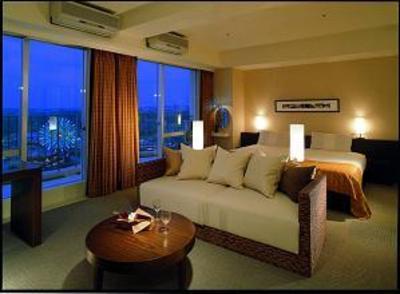 фото отеля The Beach Tower Okinawa