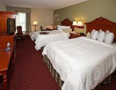 фото отеля Hampton Inn Charlotte Matthews