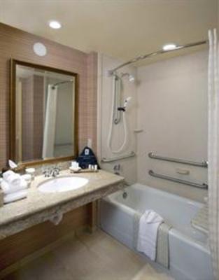 фото отеля Embassy Suites Loveland - Hotel, Spa and Conference Center