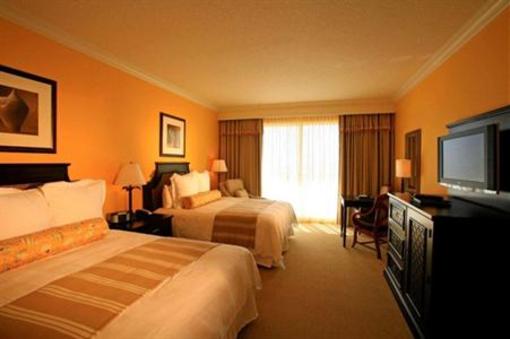 фото отеля Sandpearl Resort