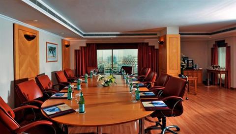 фото отеля Crowne Plaza Hotel Abu Dhabi