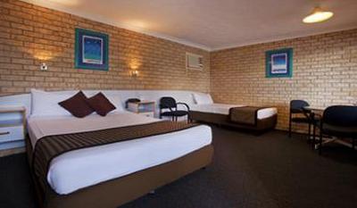 фото отеля BEST WESTERN Kennedy Drive Motel