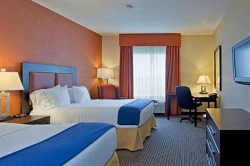 фото отеля Holiday Inn Express Hotel & Suites Airport Calgary