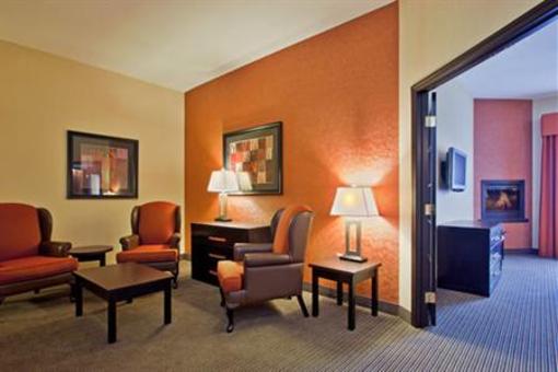 фото отеля Holiday Inn Express Hotel & Suites Airport Calgary