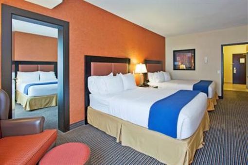 фото отеля Holiday Inn Express Hotel & Suites Airport Calgary