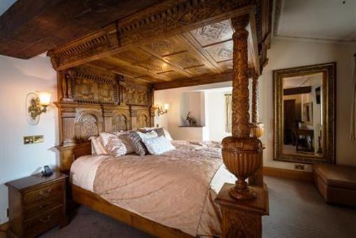 фото отеля Saddleworth Hotel