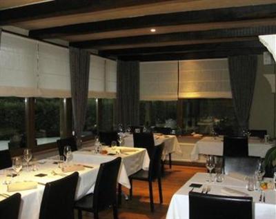 фото отеля Restaurant-Hotel Au Coeur de Lacuisine