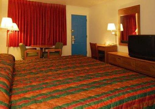 фото отеля Rodeway Inn Liberal