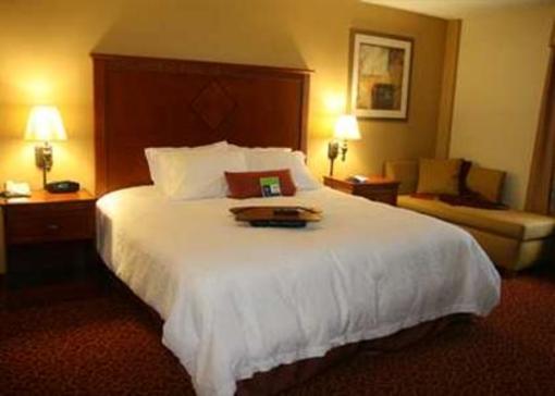 фото отеля Hampton Inn & Suites Jennings