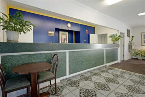 фото отеля Americas Best Value Inn Marianna