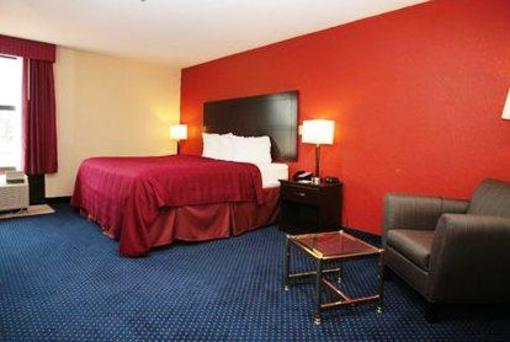 фото отеля Quality Inn