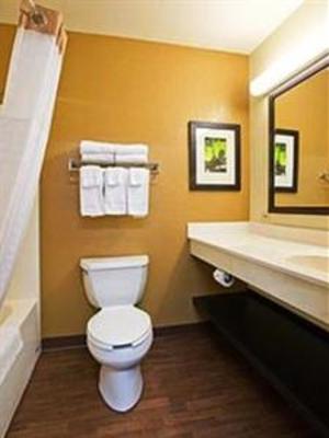 фото отеля Extended Stay Deluxe Washington DC-Chantilly