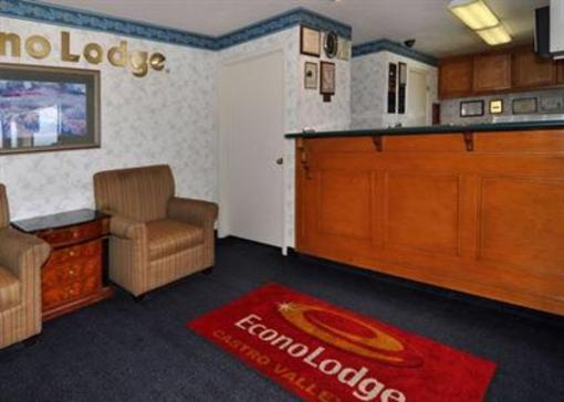 фото отеля Econo Lodge Castro Valley