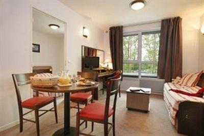 фото отеля Appart City Montelimar Apartments