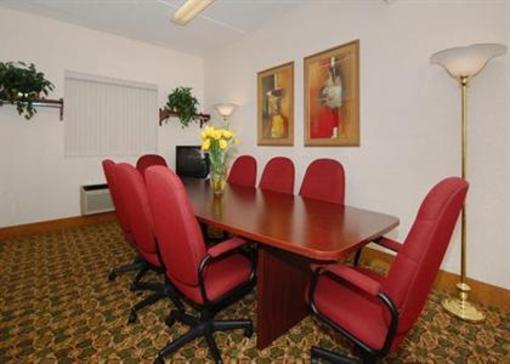 фото отеля Candlewood Suites Hazleton