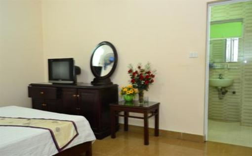 фото отеля Phuong Dong Airport Hotel
