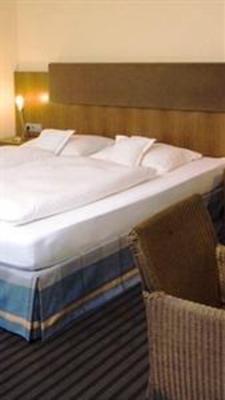 фото отеля Zur Quelle Hotel