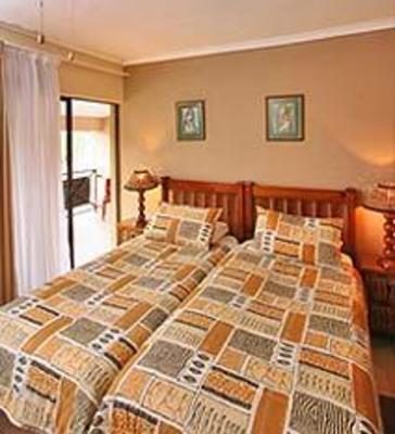 фото отеля Chamonix Guest Lodge Kempton Park